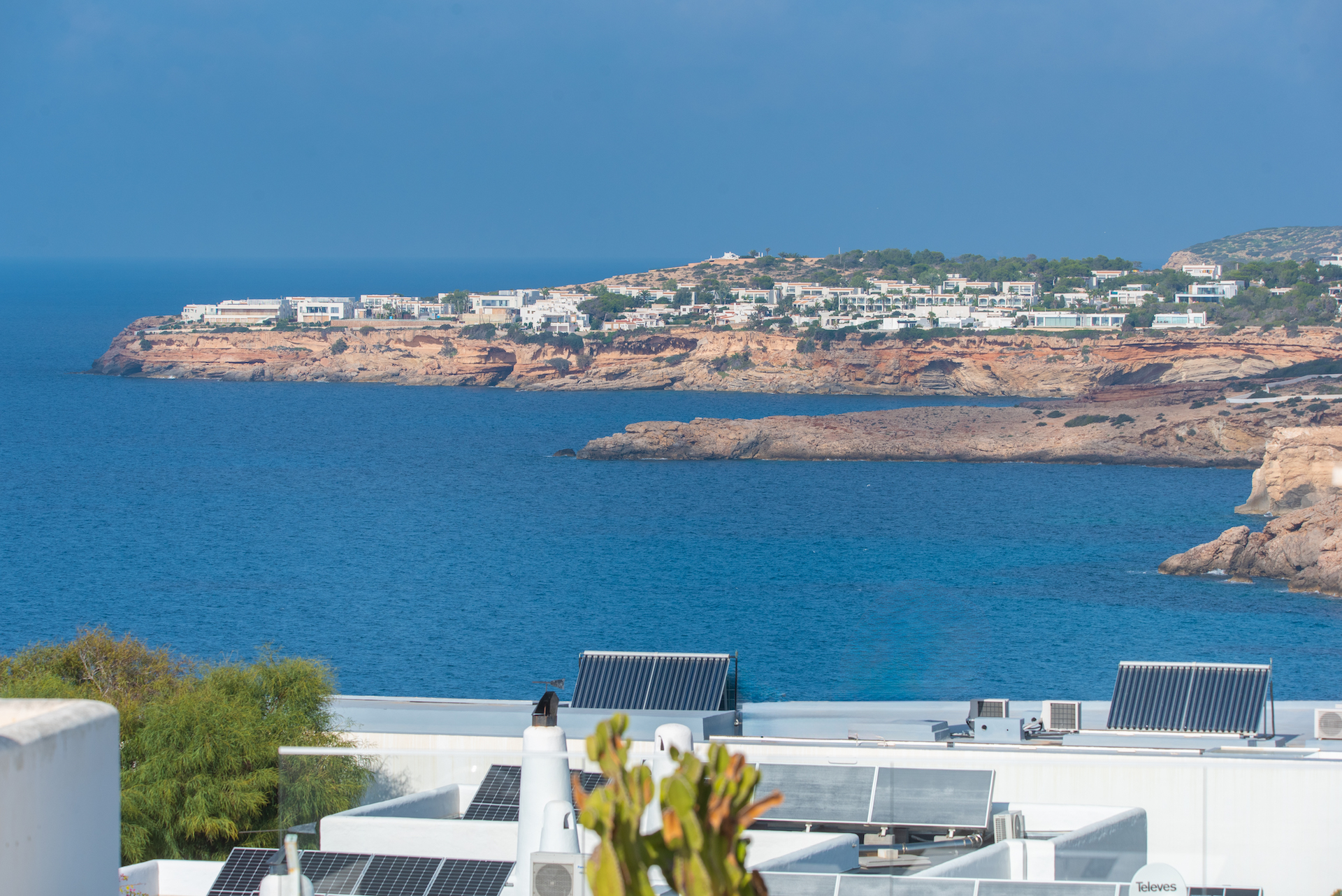 Resa estates Ibiza playa Cala Tarida for sale te koop views zee zicht.jpg